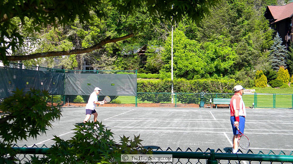 sapphire-valley-resort-tennis